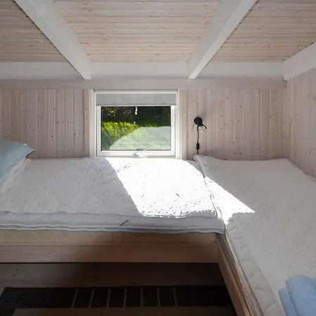 3 Bedroom Awesome In *