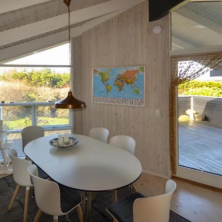 Holiday home 3 Bedroom Awesome In *