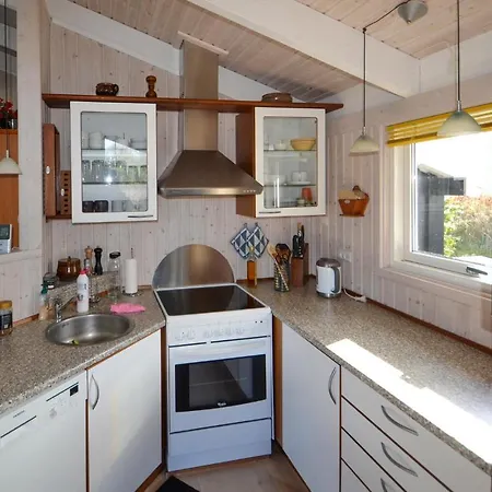 Tatil Evi 3 Bedroom Awesome In Glesborg